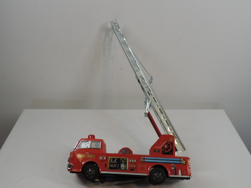 Vintage ladderbrandweerwagen Yonezawa