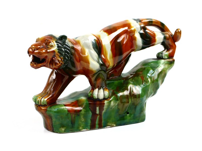 Prachtig decoratief keramisch tijgerbeeld