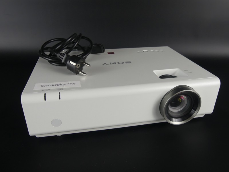 Sony VPL-EW295 WXGA projector