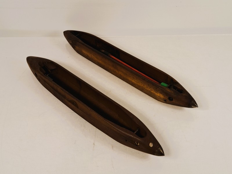 Antieke houten weefspoelen – set van 2.