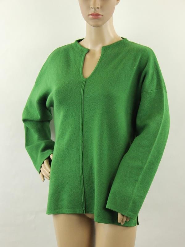 Natan - 100 % virgin wool grasgroene top