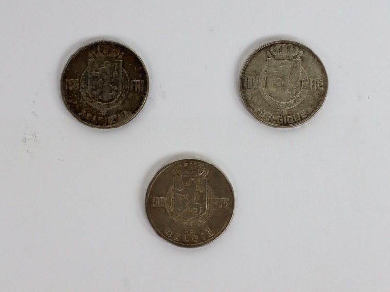 3 zilveren munten