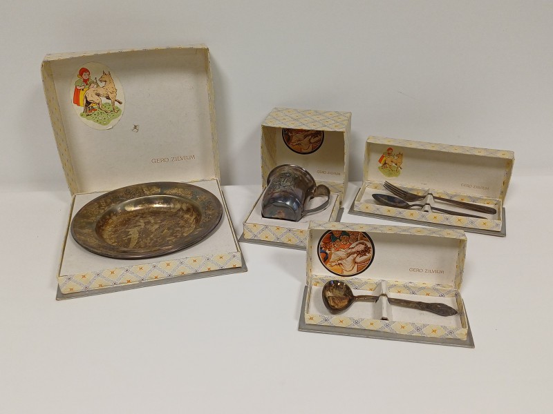Vintage GERO verzilverd servies in sprookjesthema