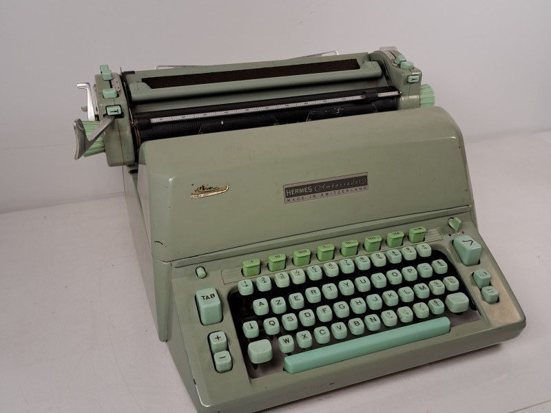 Hermes Ambassador typemachine, Zwitserland, ca. jaren 1950–1960.