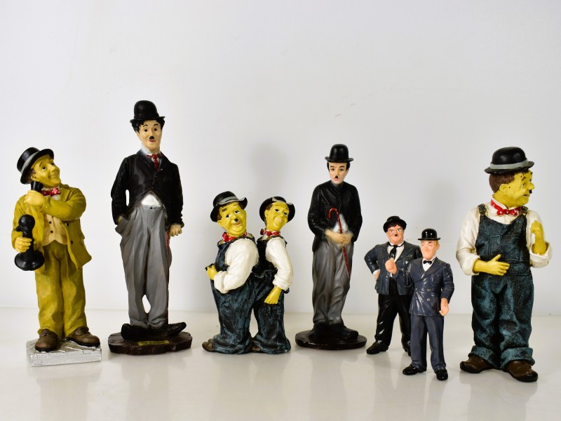 Lot van 8 Laurel & Hardy beeldjes – Comics Spain – Larry Harmon’s.