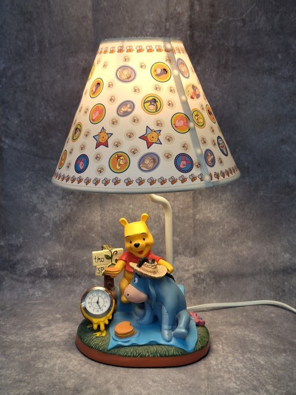 Winnie the Pooh nachtlamp met klok
