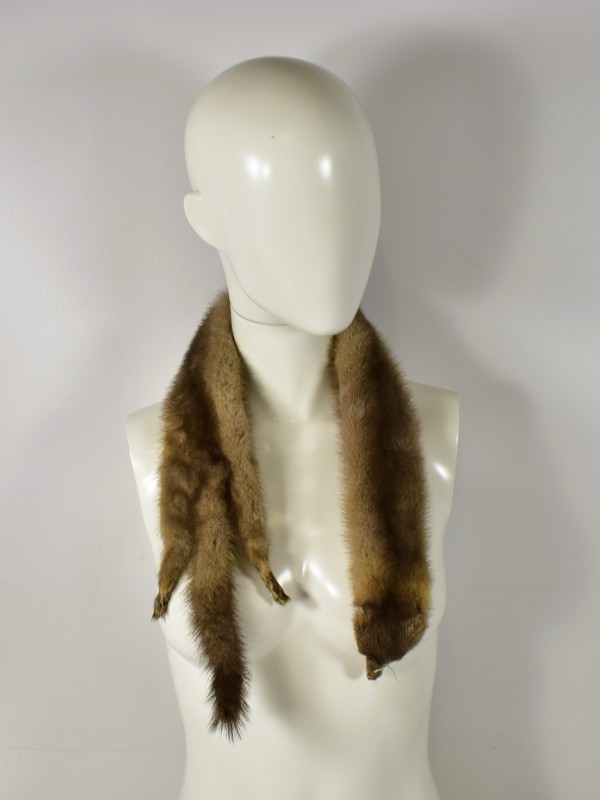 Vintage bontstola van nerts (mink) – met kop en staart.