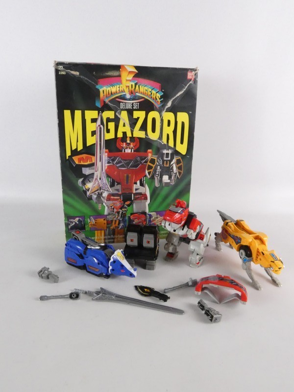 Power Rangers – Deluxe Megazord Set (Bandai)