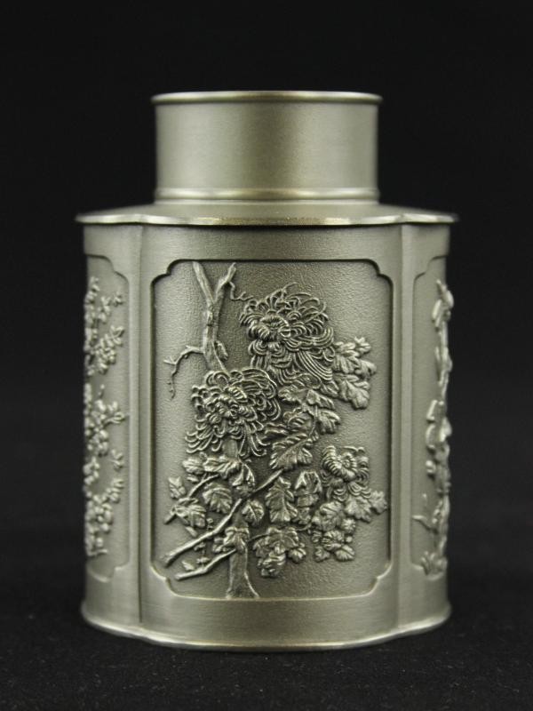 Royal Selangor “Four Seasons” luchtdichte tinnen theebus (new)