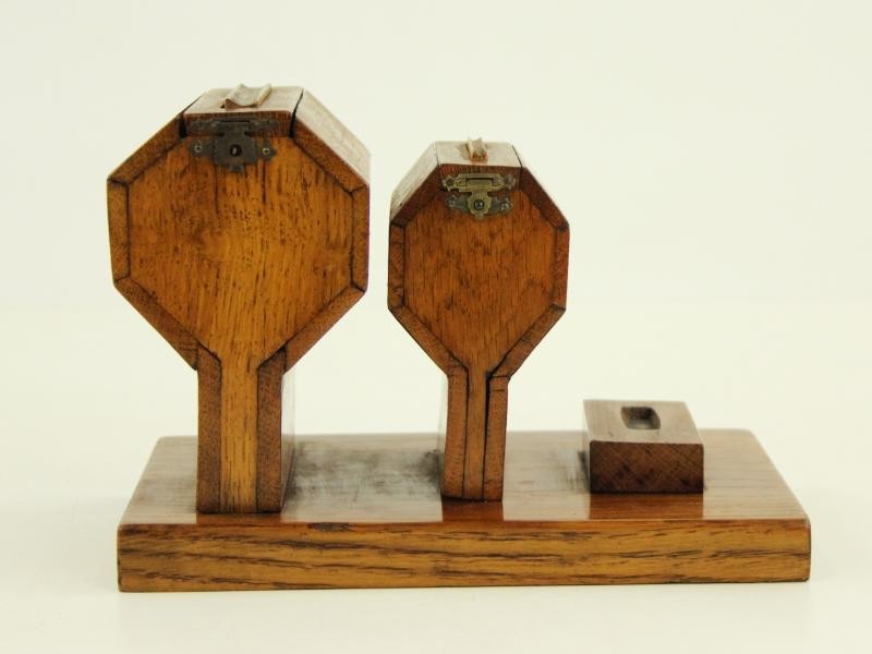 Art Deco rookset in hout - sigarettendispenser & strijkblokje - ca. jaren '30