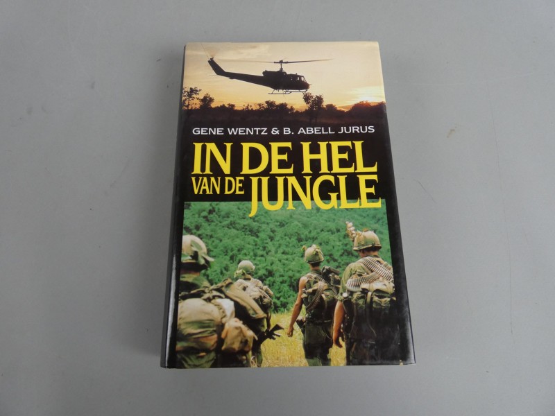 Boek - In de hel van de jungle