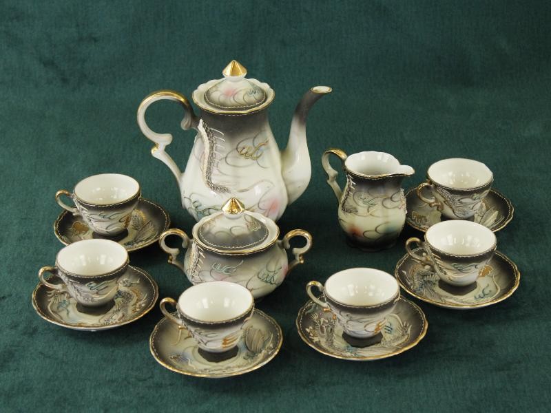 15-delig Japans porseleinen theeservies drakenmotief (moriage stijl) 🐉