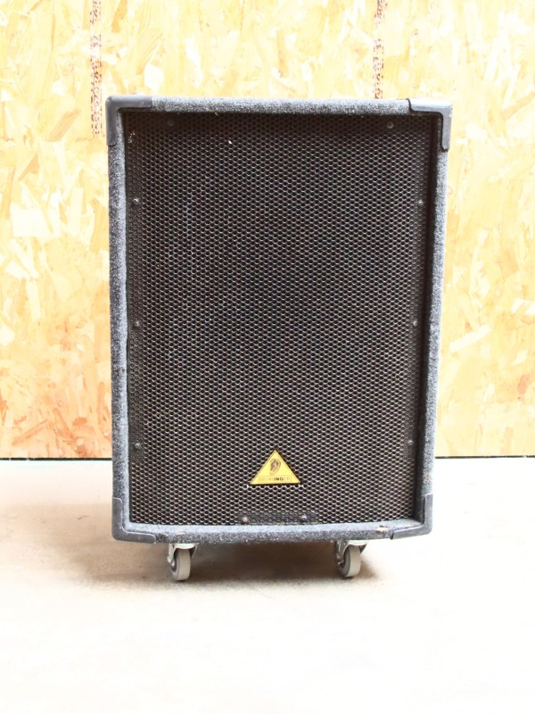 Behringer Eurolive B1520 luidspreker