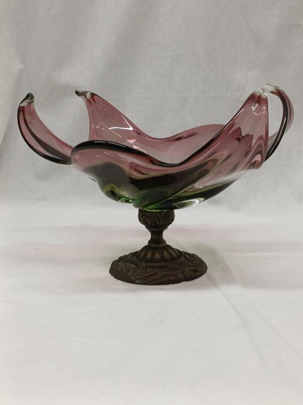 Glazen schaal in Murano-stijl