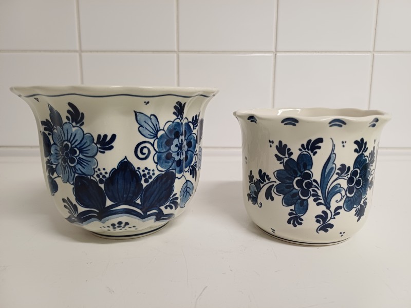2 kleine Royal Goedewaagen bloempotten