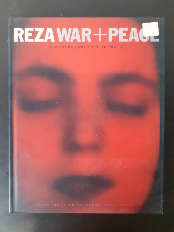 Boek: War + Peace: A Photographer's Journey