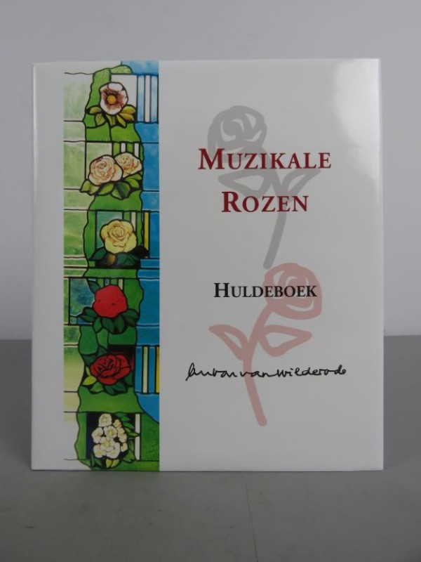 Boek - "Muzikale Rozen"