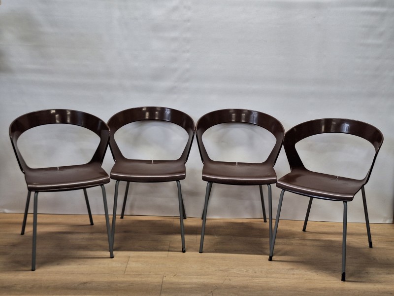 Set van 4 Italiaanse designstoelen ‘Ibis’ by Francesco Geraci voor Metalmobil Arredo