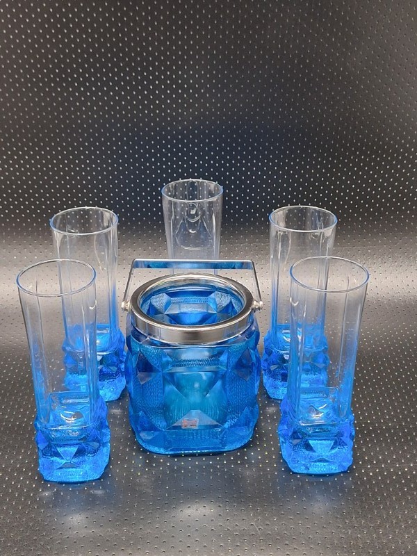 Zesdelige glazen barset met ijsemmer en 5 glazen  in blauw diamantpatroon