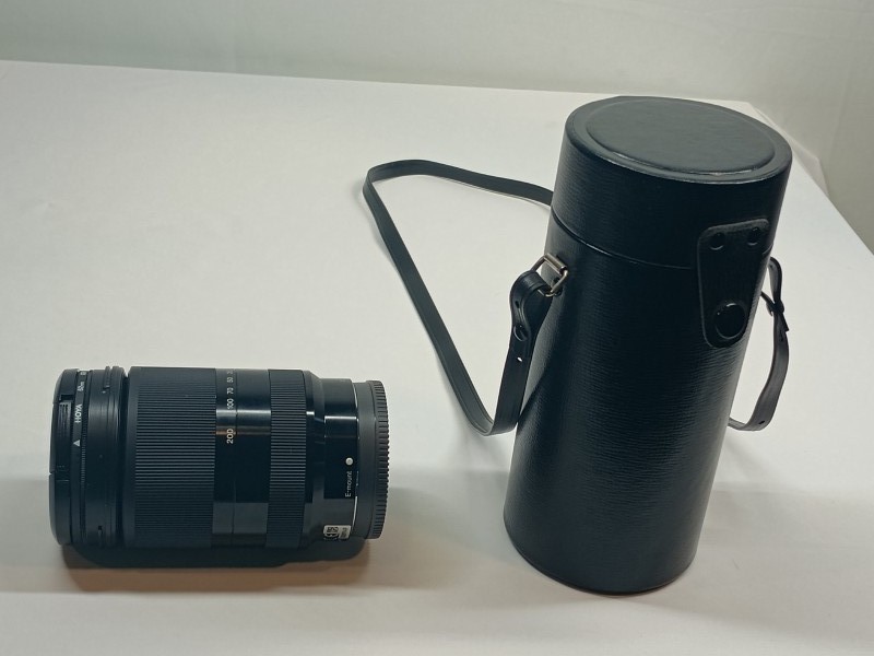 Sony E 18-200mm f/3.5-6.3 OSS LE zoomlens