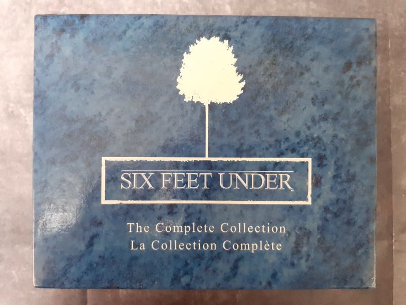 DVD: Six Feet Under - The Complete Collection