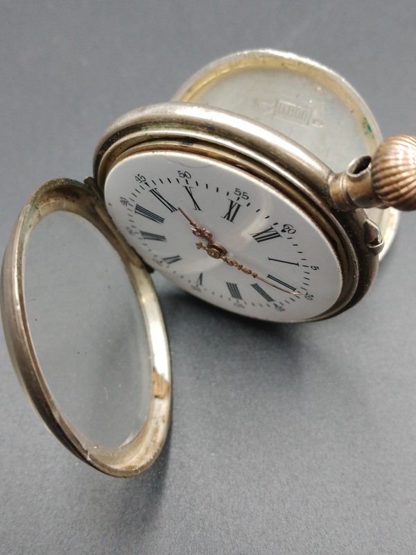 Vintage zakhorloge – Remontoir Cylindre 8 Rubis (800 zilver)