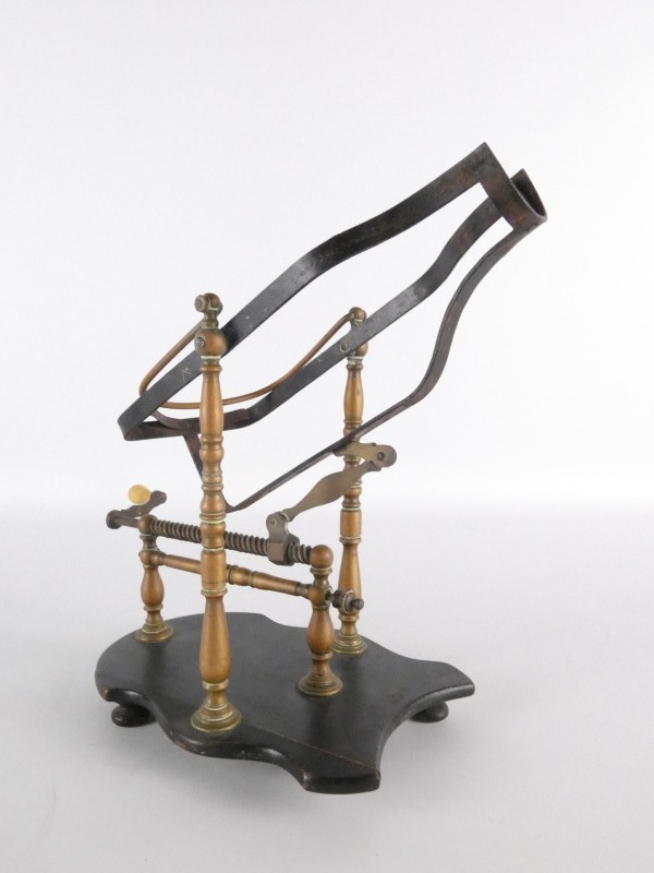 Vintage mechanische wijnfleshouder – decanteerapparaat