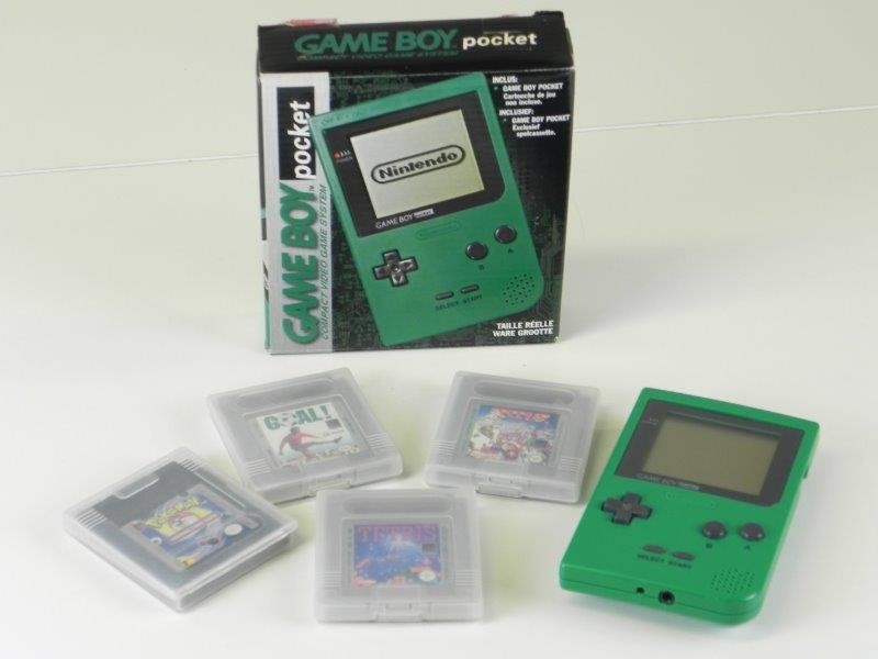 Game Boy Pocket + spelletjes