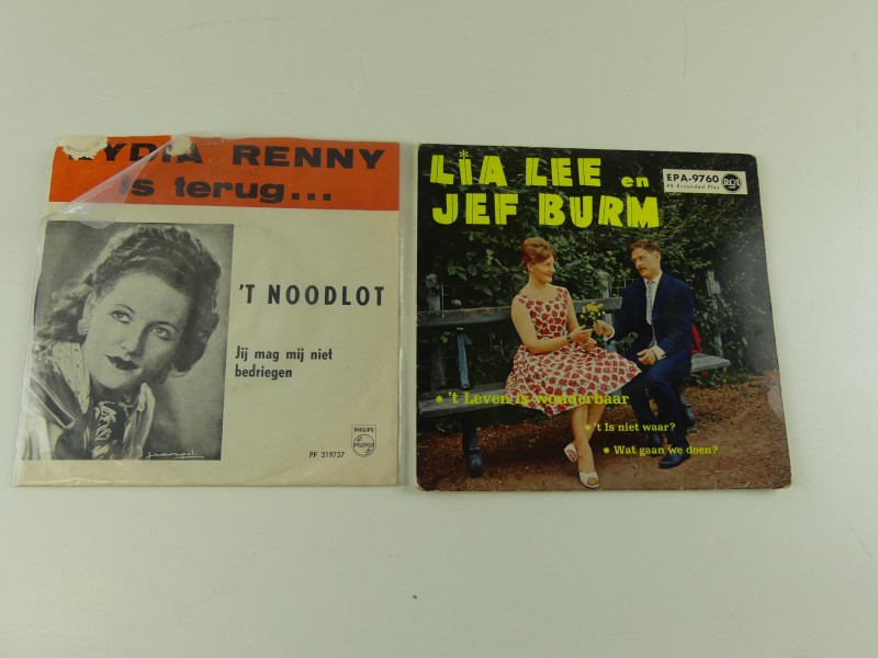 2 vlaamse singles Lia Lee & Jef Burm - Lydia Renny