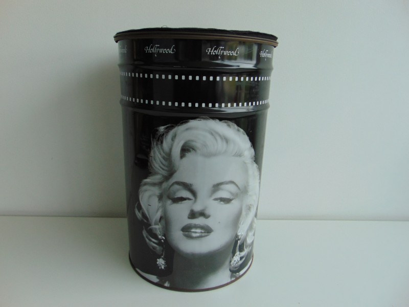 Opbergblik / Zitje: Marilyn Monroe, Made in Italy