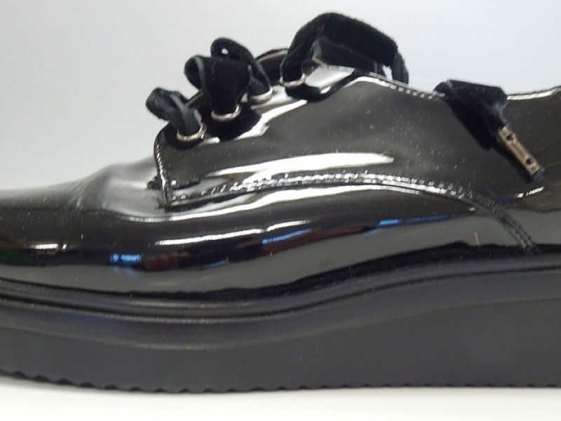 Buffalo lakleder damesschoenen 38 - De Kringwinkel