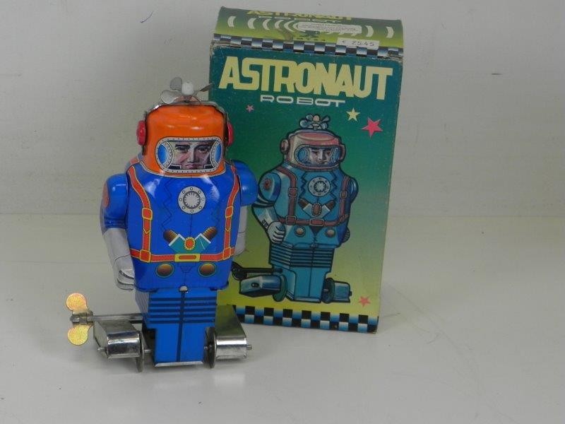 verlangen koud aanbidden Vintage speelgoed opwind Robot Astronaut - De Kringwinkel