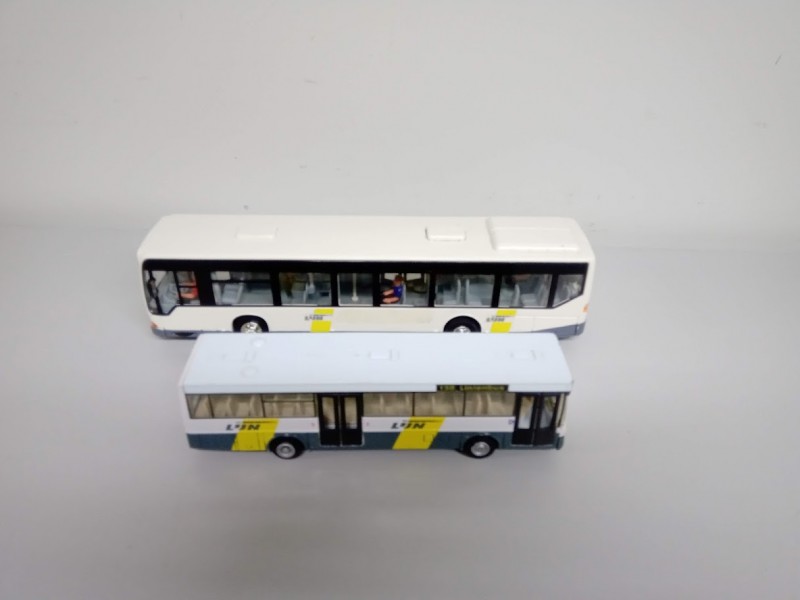 miniatuur 3 bussen : 2 de 1 gele Zoo - De