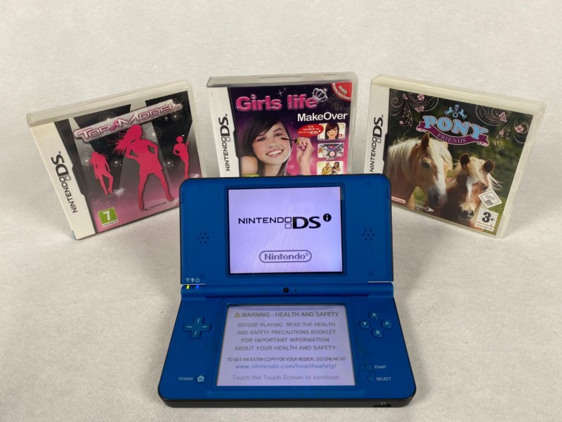 Blauwe Nintendo DS XL in opbergzakje met 4 spelletjes