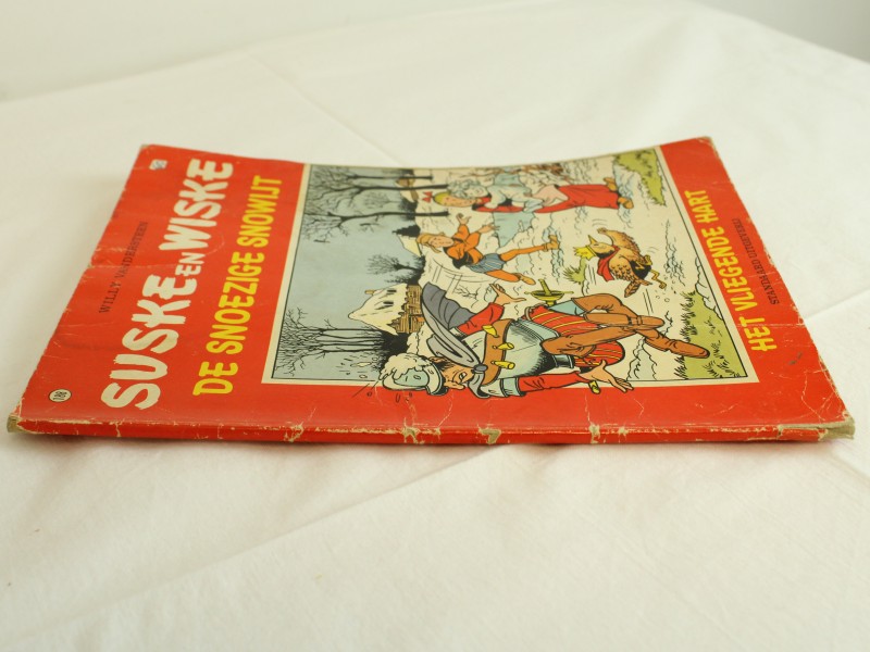 Eerste druk: Suske en Wiske Nr 188, De Snoezige Snowijt / Het vliegende Hart