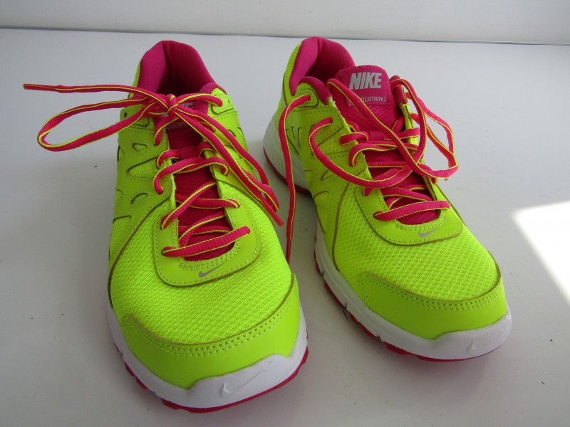 Loopschoenen: Nike, Revolution 2, Maat 42 - De Kringwinkel