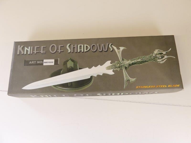 Knife of Shadows n° AM010222 - stainless steel